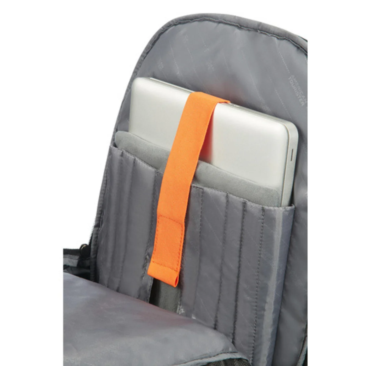 תיק גב למחשב 15.6" American Tourister Urban Groove שחור - Image 3