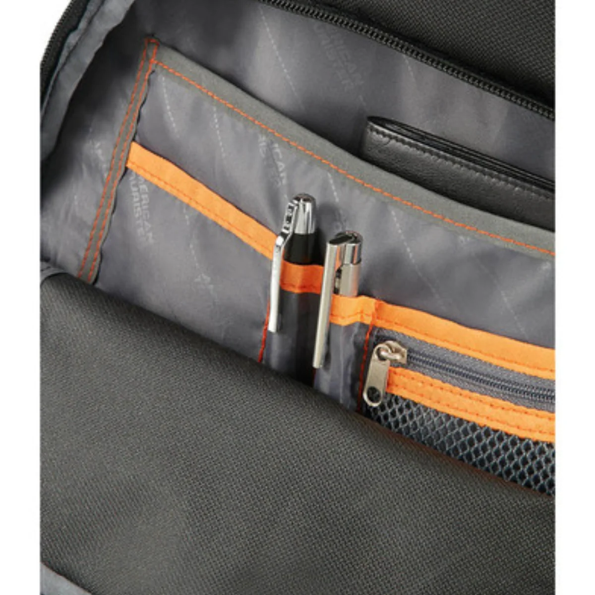 תיק גב למחשב 15.6" American Tourister Urban Groove שחור - Image 4