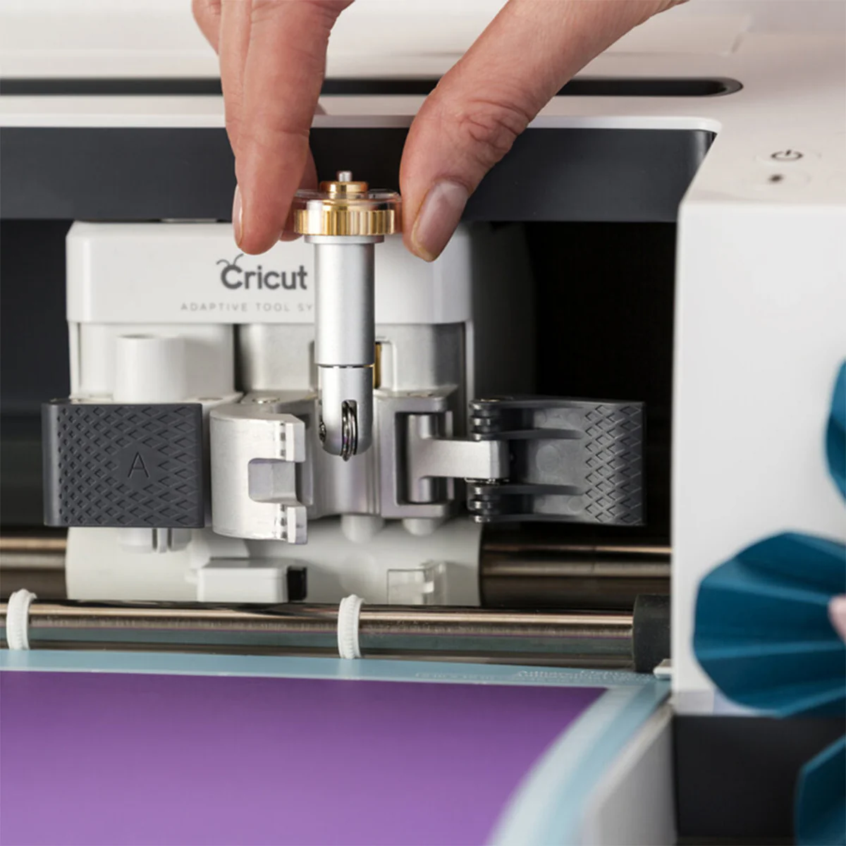 ראש סכין 01 Cricut Scoring Wheel Tip - Image 3