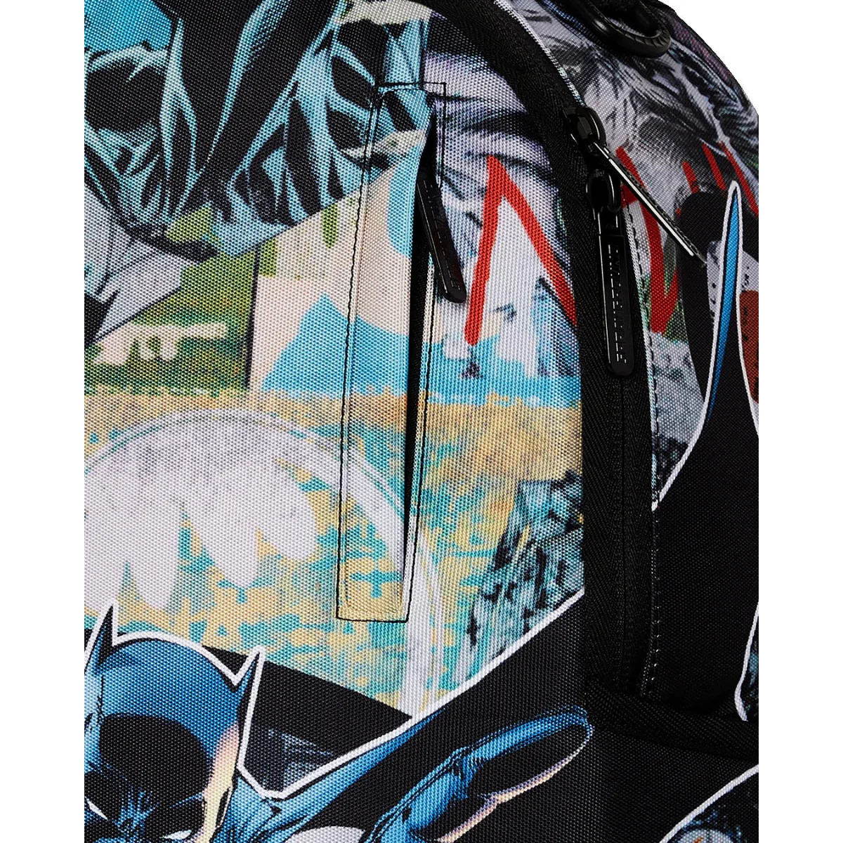 תיק גב Sprayground Dc Batman Collage Shark DLXR - Image 6
